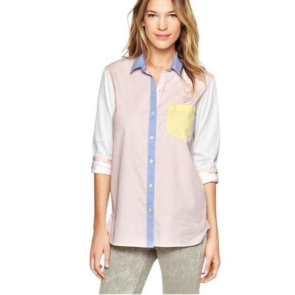 GAP Tops - NWT GAP‎ Colorblock boyfriend shirt Size S